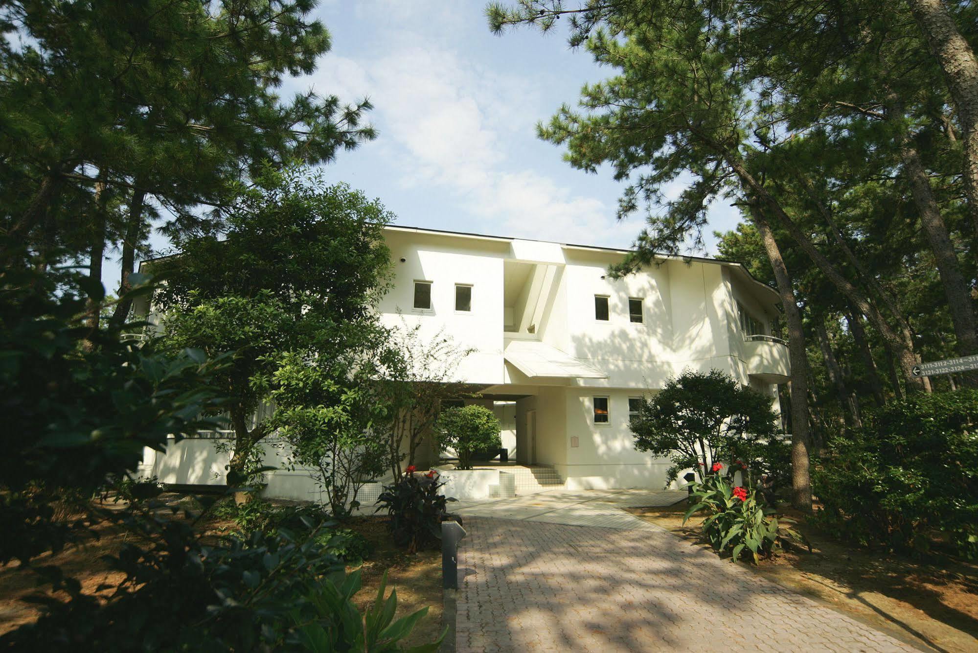 Seagaia Forest Cottages Миядзаки Экстерьер фото
